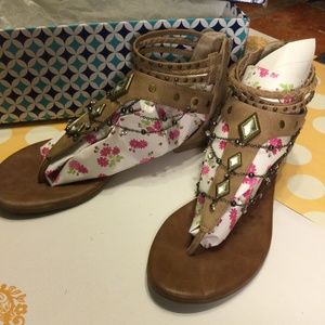 Limelight diamond sandles